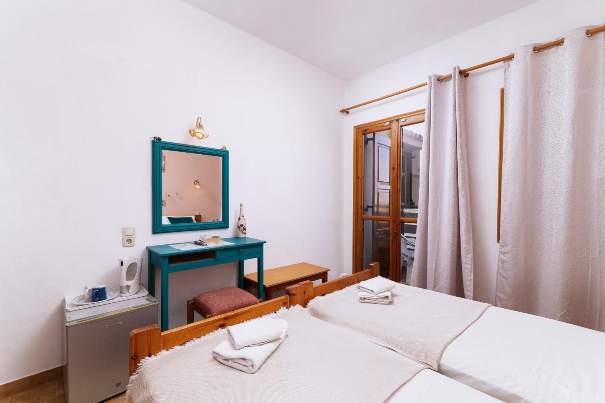 Hotel Eva Marina Matala  Luaran gambar
